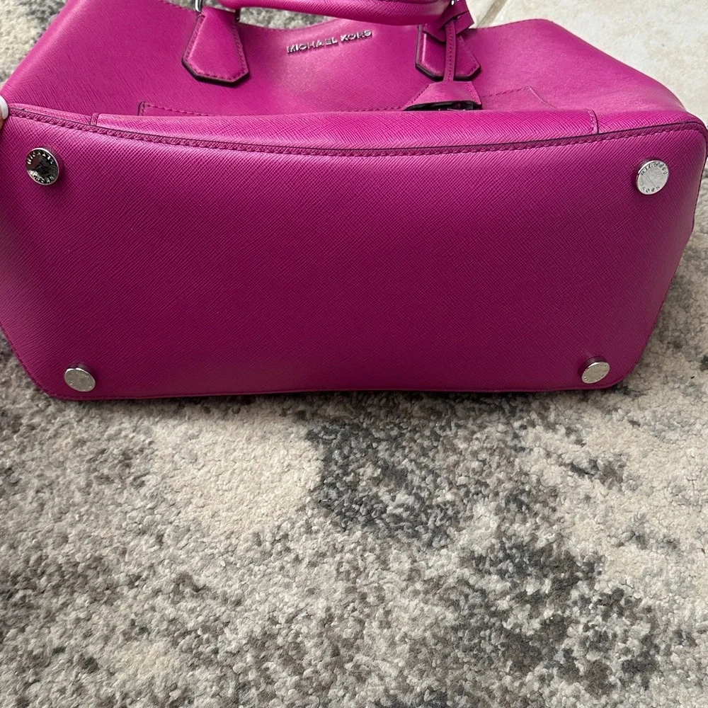 Michael Kors Fuchsia Satchel - Picture 3 of 3